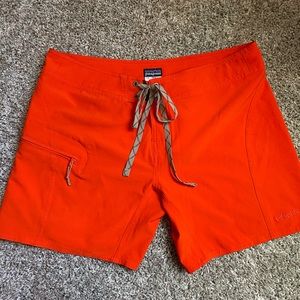 Patagonia Womens size 8 board shorts